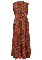 Sleeveless 100% cotton maxi dress in warm floral print, with mandarin collar and buttoned bodice.