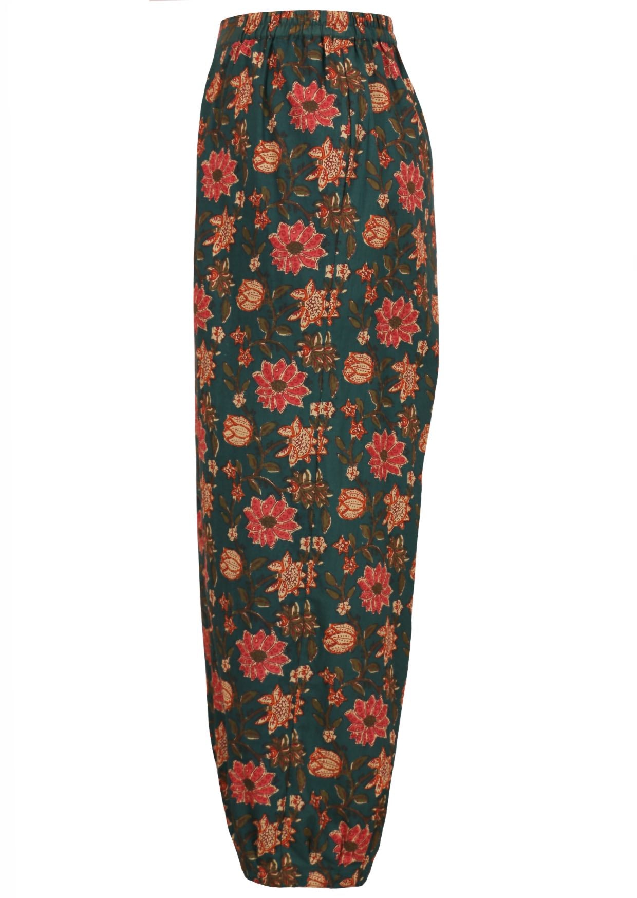 Side image of lightweight boho style cotton pant with pockets and tapered fit at the ankles.