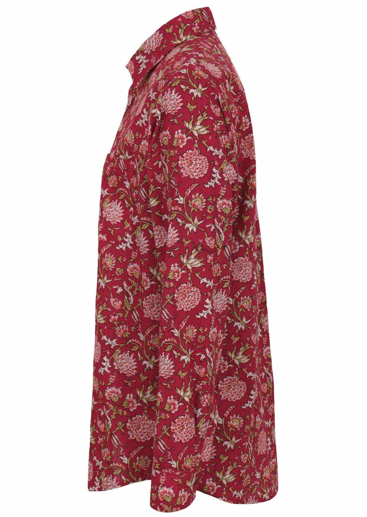 Long sleeve cotton shirt with coconut buttons and collar