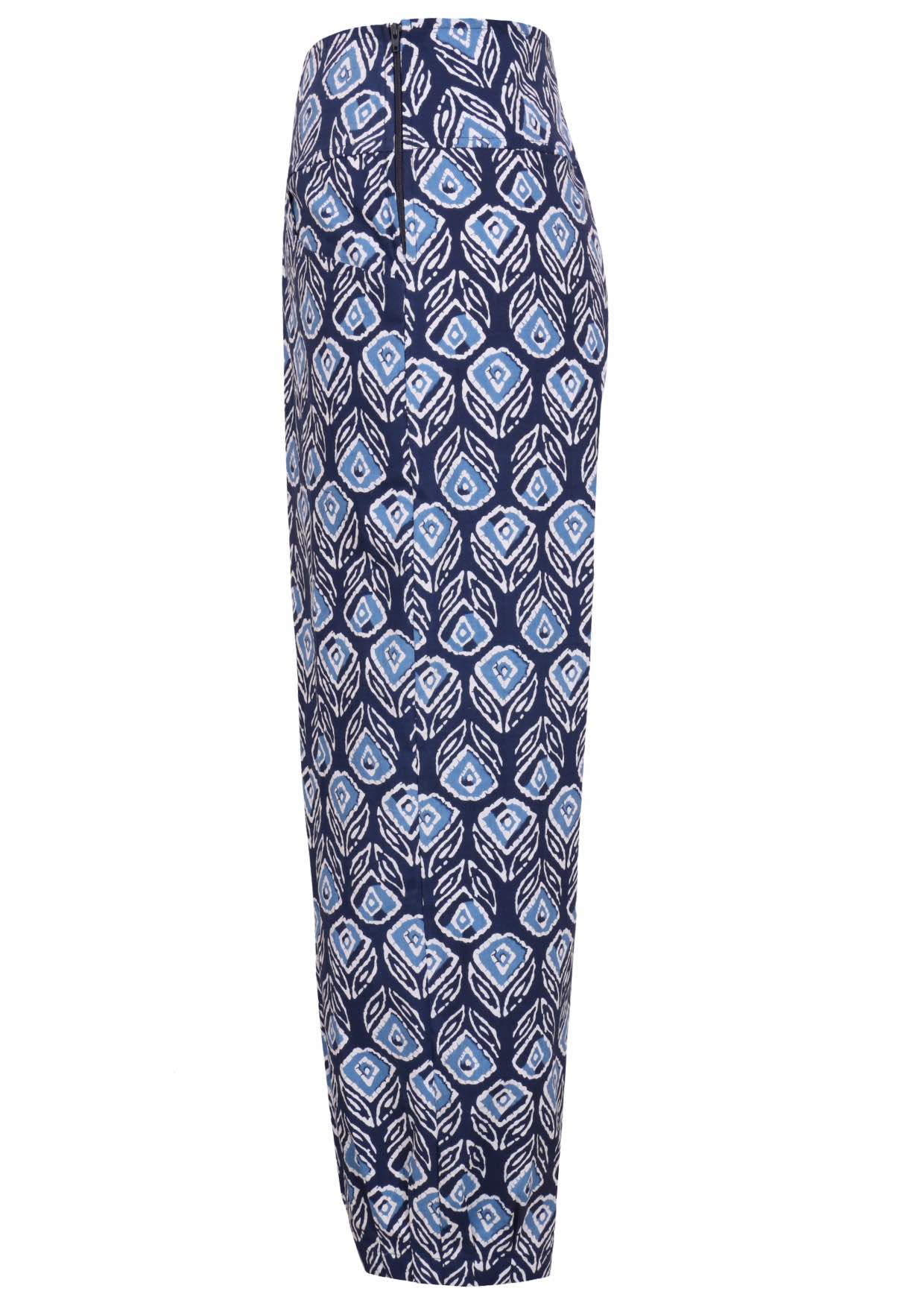 Side view of 100% cotton wide leg cotton pant with navy blue based print with side zip.
