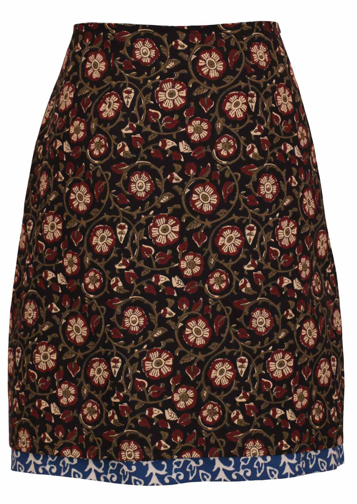 100% cotton floral printed reversible skirt in black base and side zipper.