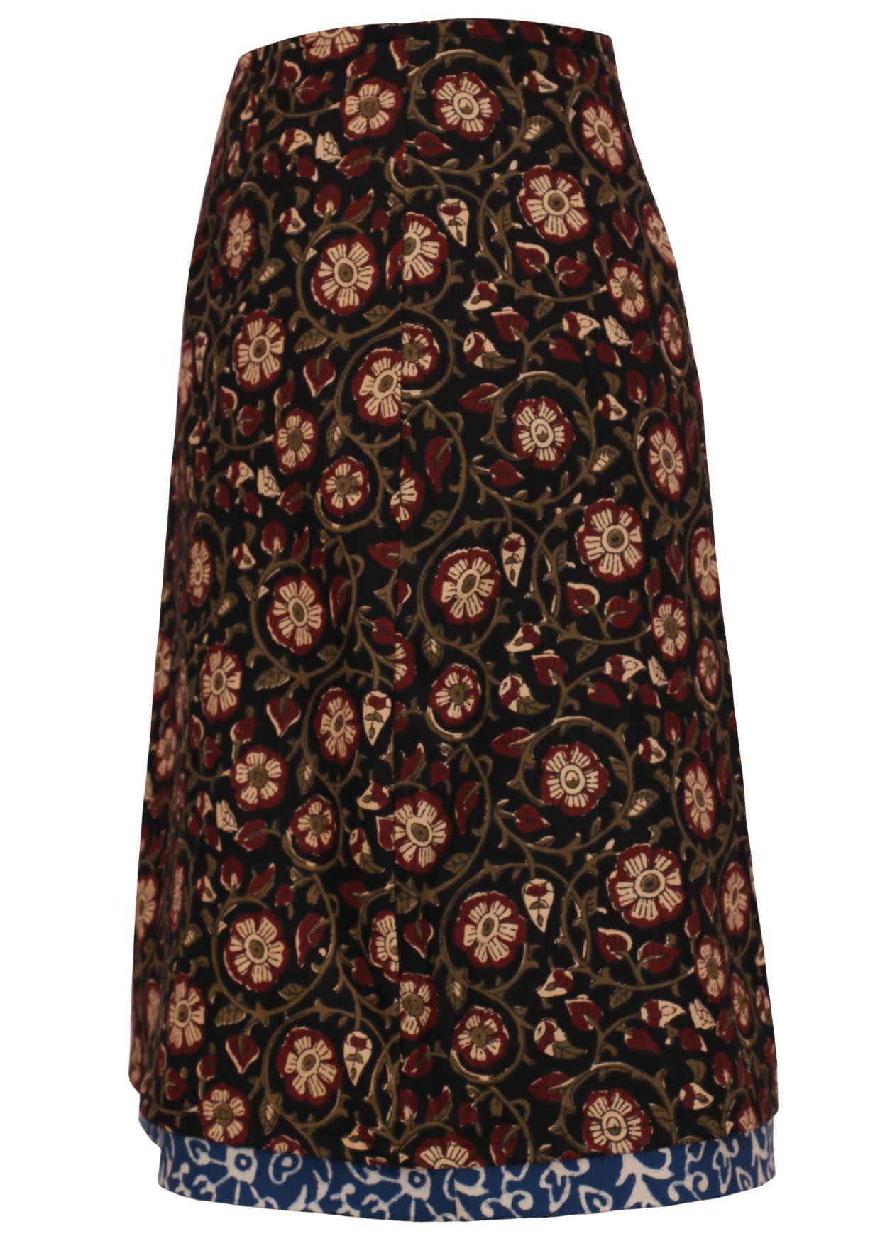 Mid length reversible skirt in beautiful black sahira print with the pop of blue printed band on the base.