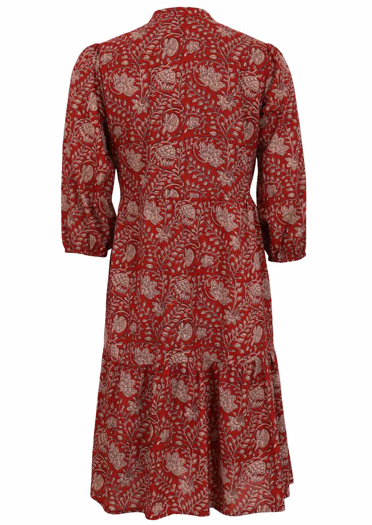 Loose fit cotton midi dress with mandarin collar, 3/4 sleeves and pockets.