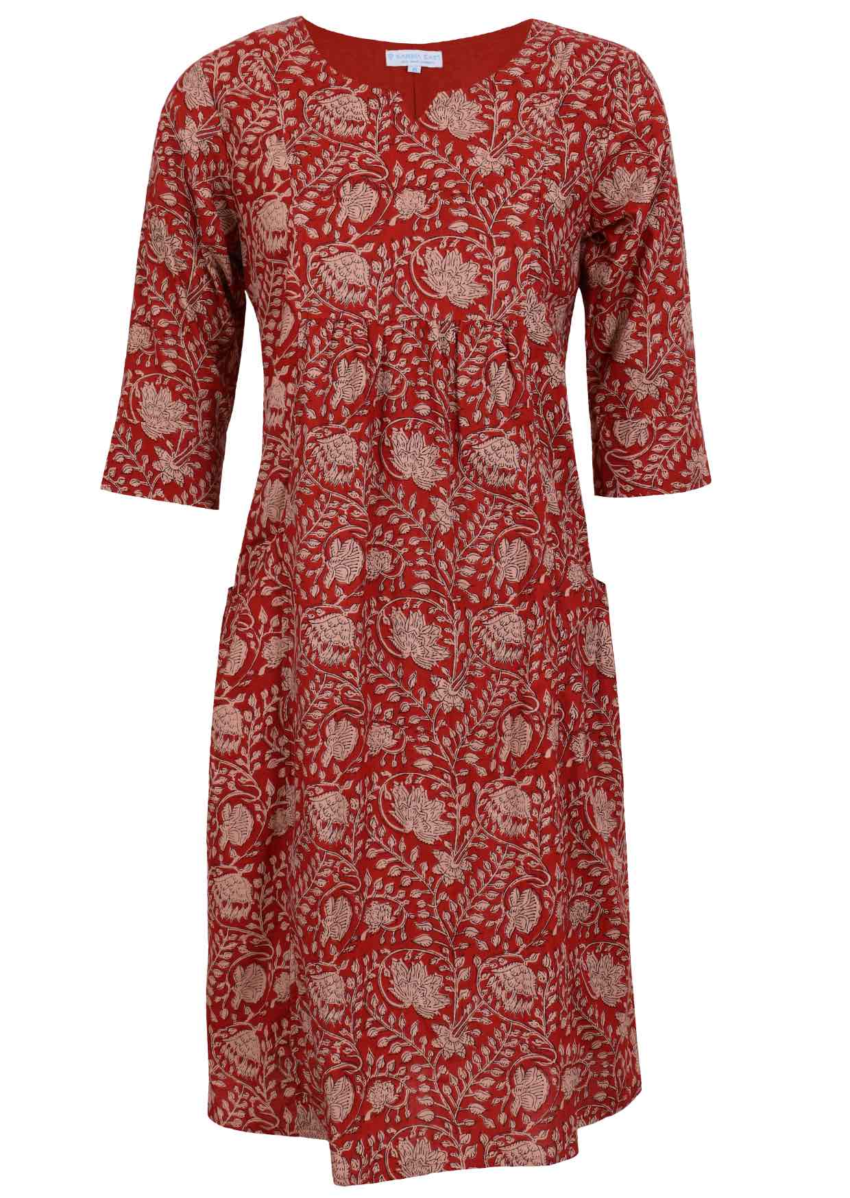 Relaxed fit below knee length cotton dress with 3/4 sleeves, pockets and round neckline.