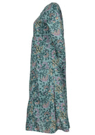 3/4 sleeved, relaxed fit dress; side view.