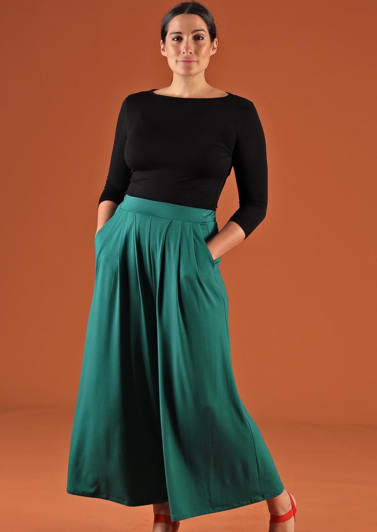 Wide Leg Stretch Pocket Pant wide leg elasticated back waistband front pleats pockets low crotch soft stretch rayon jade green | Karma East Australia