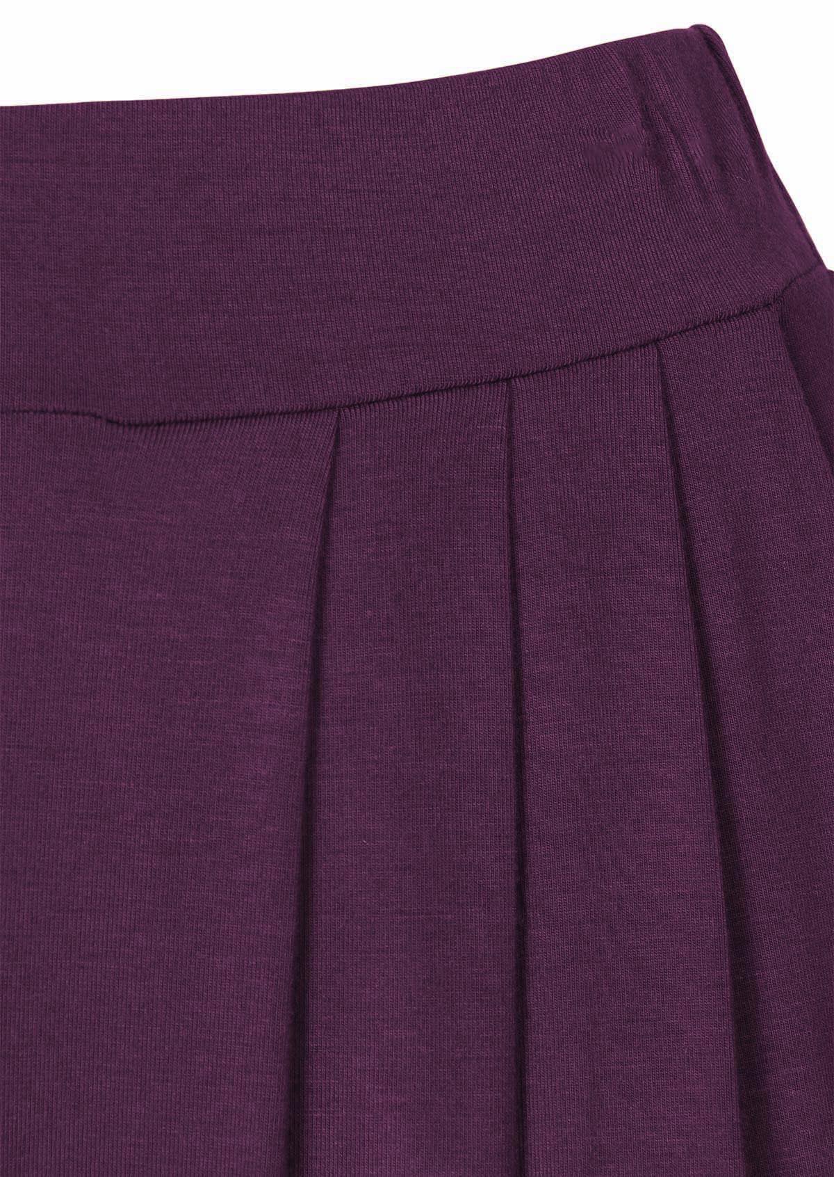 close up pleated front detail pant