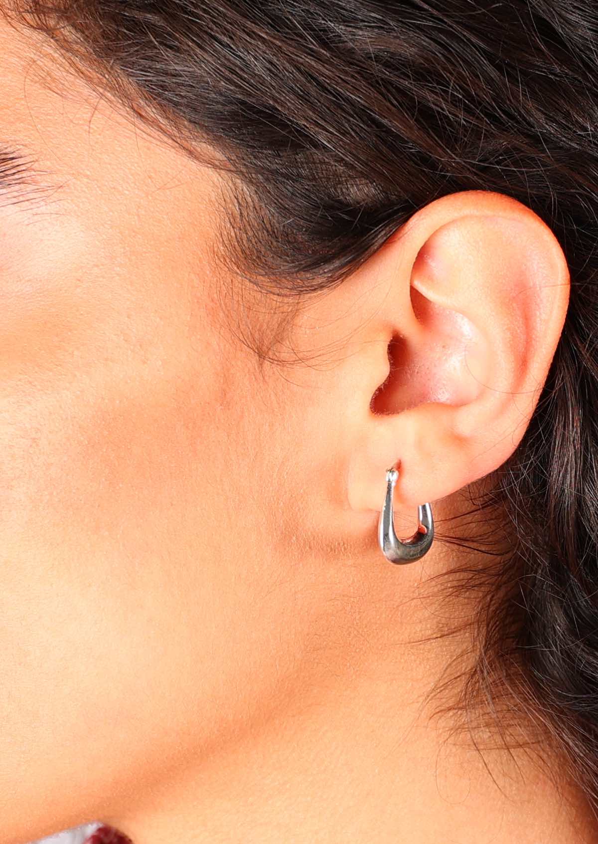 Great everyday sterling silver square bottomed hoops