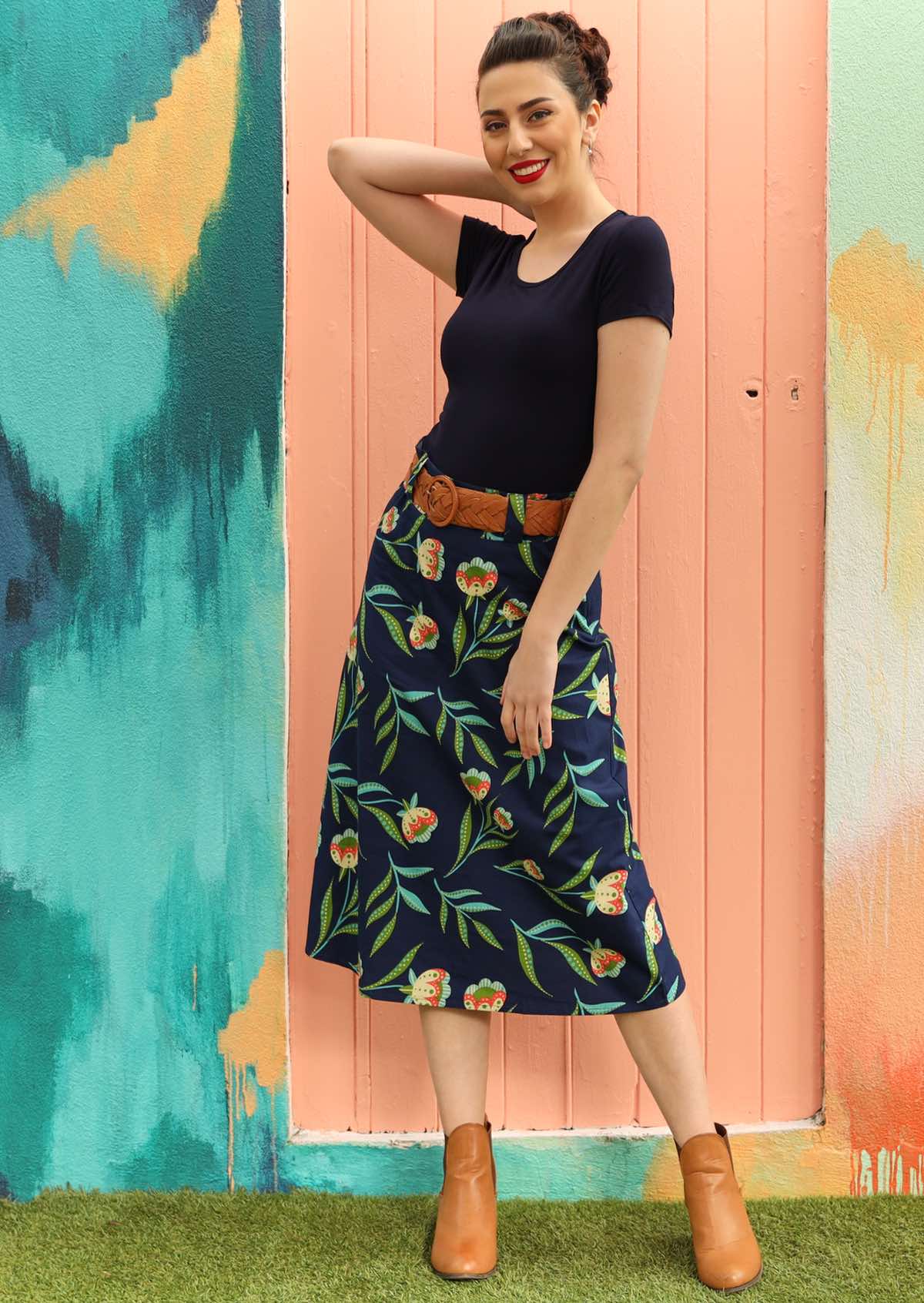 Floral midi outlet skirt 100