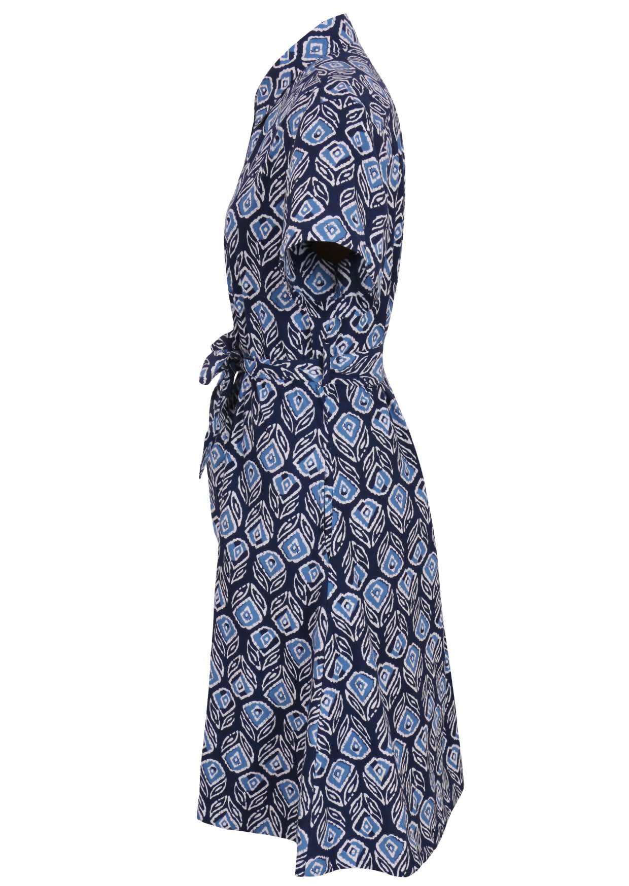 100% cotton shirt style maxi dress with removable fabric waist tie and side pockets in a navy blue based print