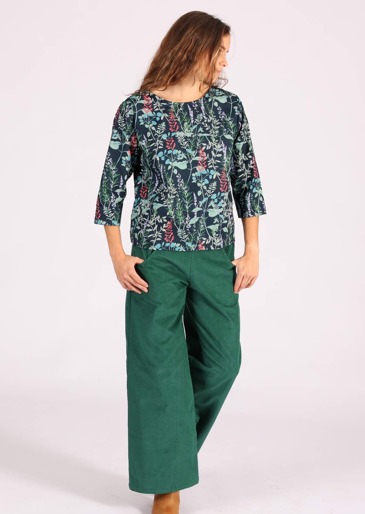 Cotton relaxed fit top with 3/4 sleeves and high round neckline