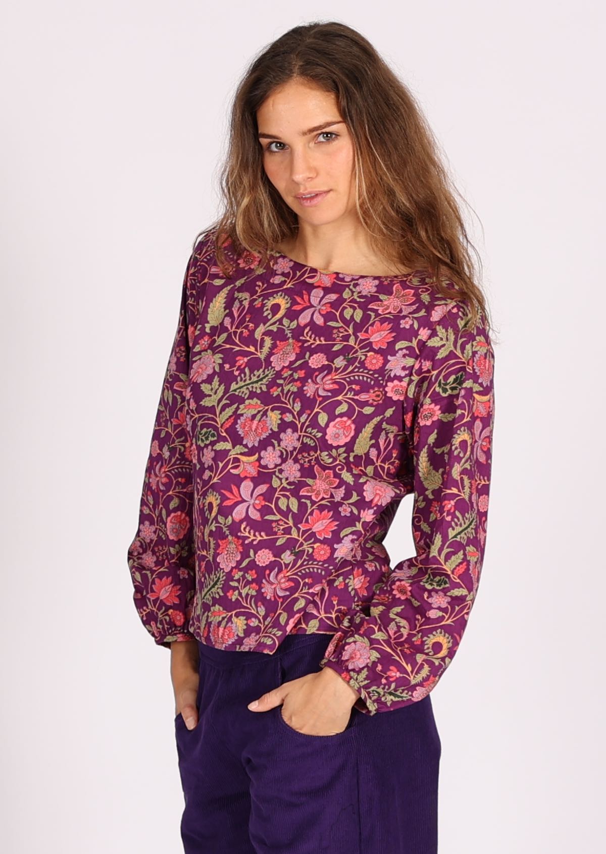 Cotton floral top with bishop sleeves