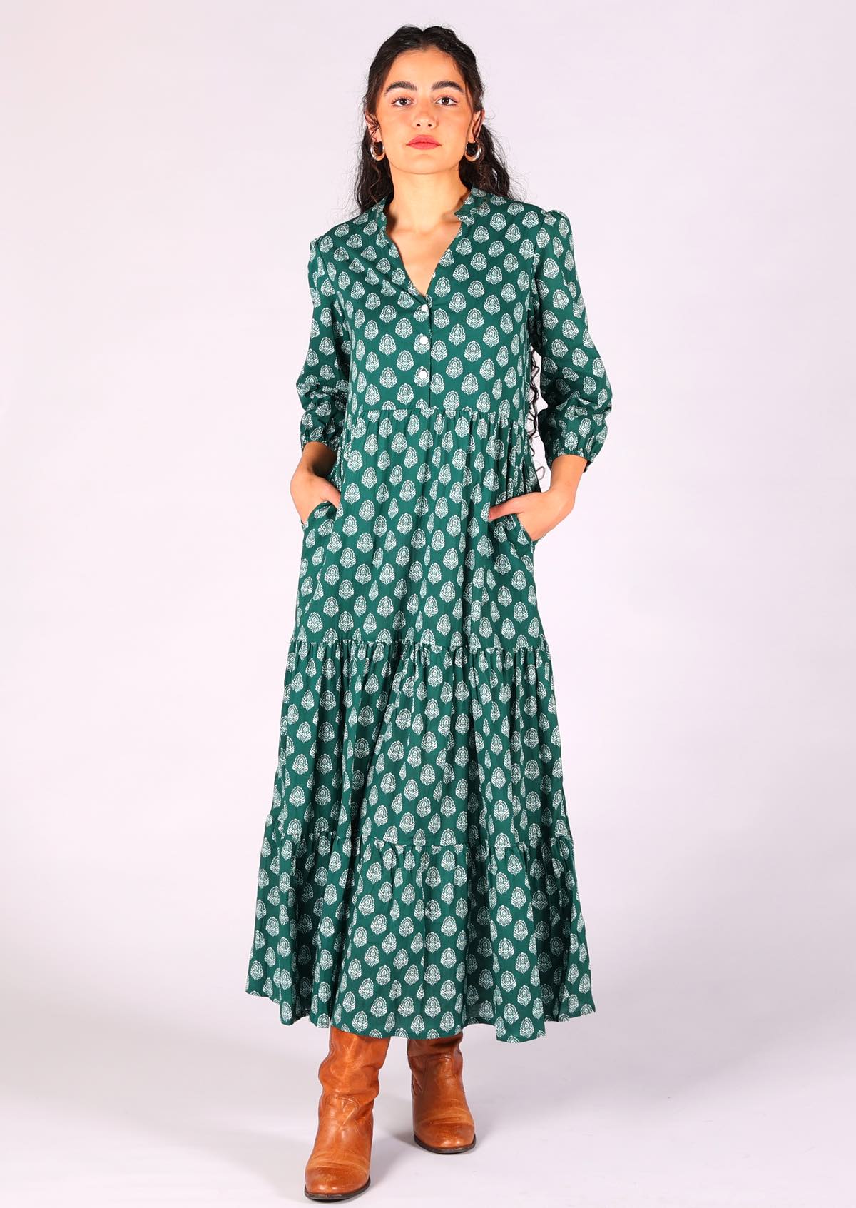 Stunning boho tiered maxi dress in gorgeous green with white pendant print