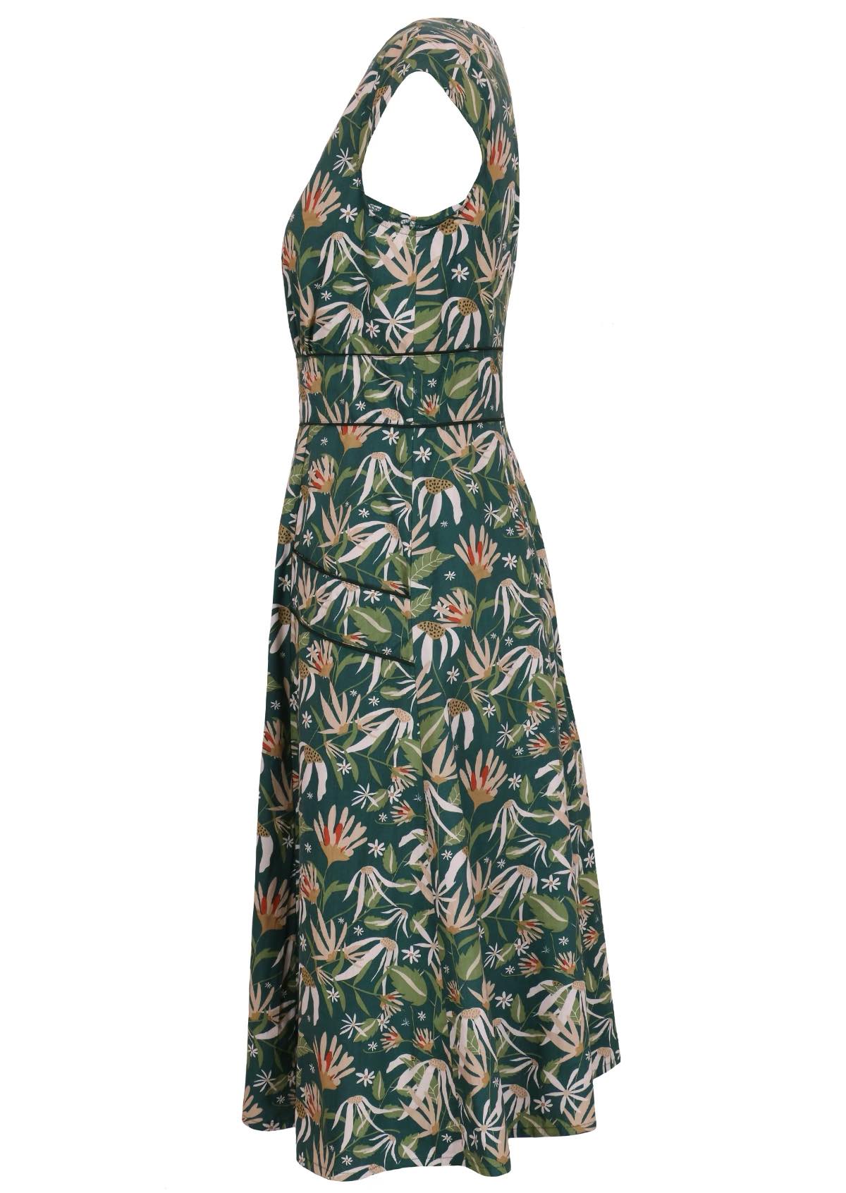 green 100 percent cotton scoop neck retro dress with pockets side