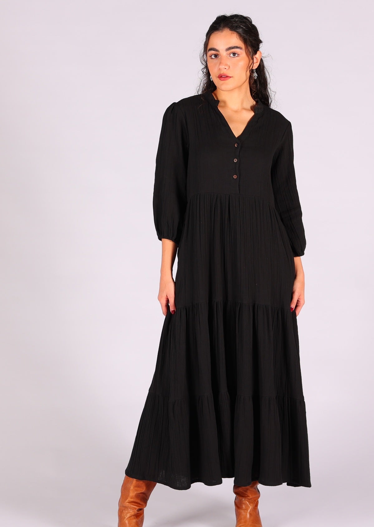 Double cotton maxi dress with tiers and 3/4 sleeves in wardrobe staple black