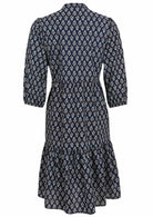 Loose fit cotton midi dress with mandarin collar, 3/4 sleeves and pockets.
