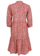 Loose fit cotton midi dress with mandarin collar, 3/4 sleeves and pockets.