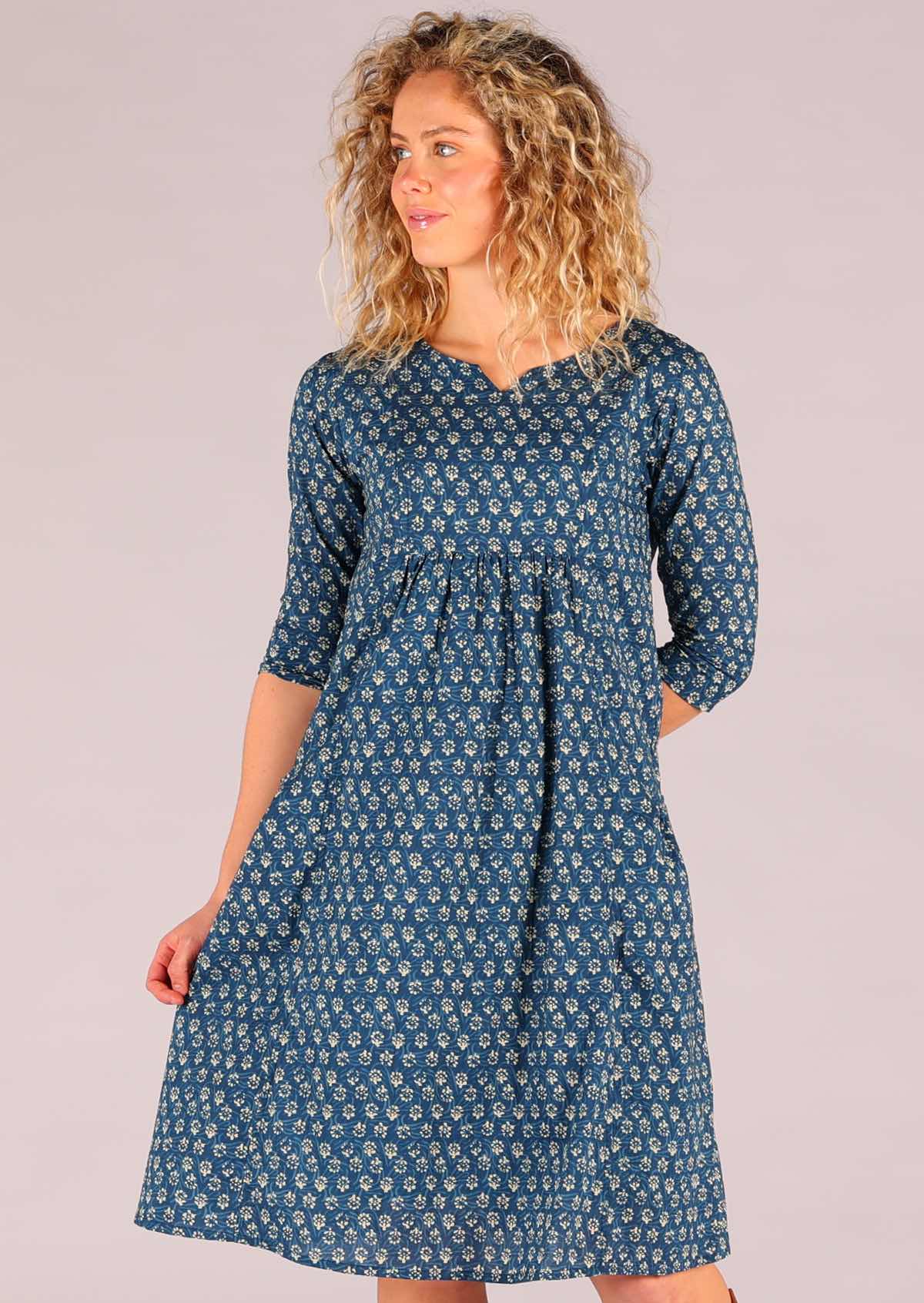 100% cotton 3/4 sleeve dress withe gathers under the square bib