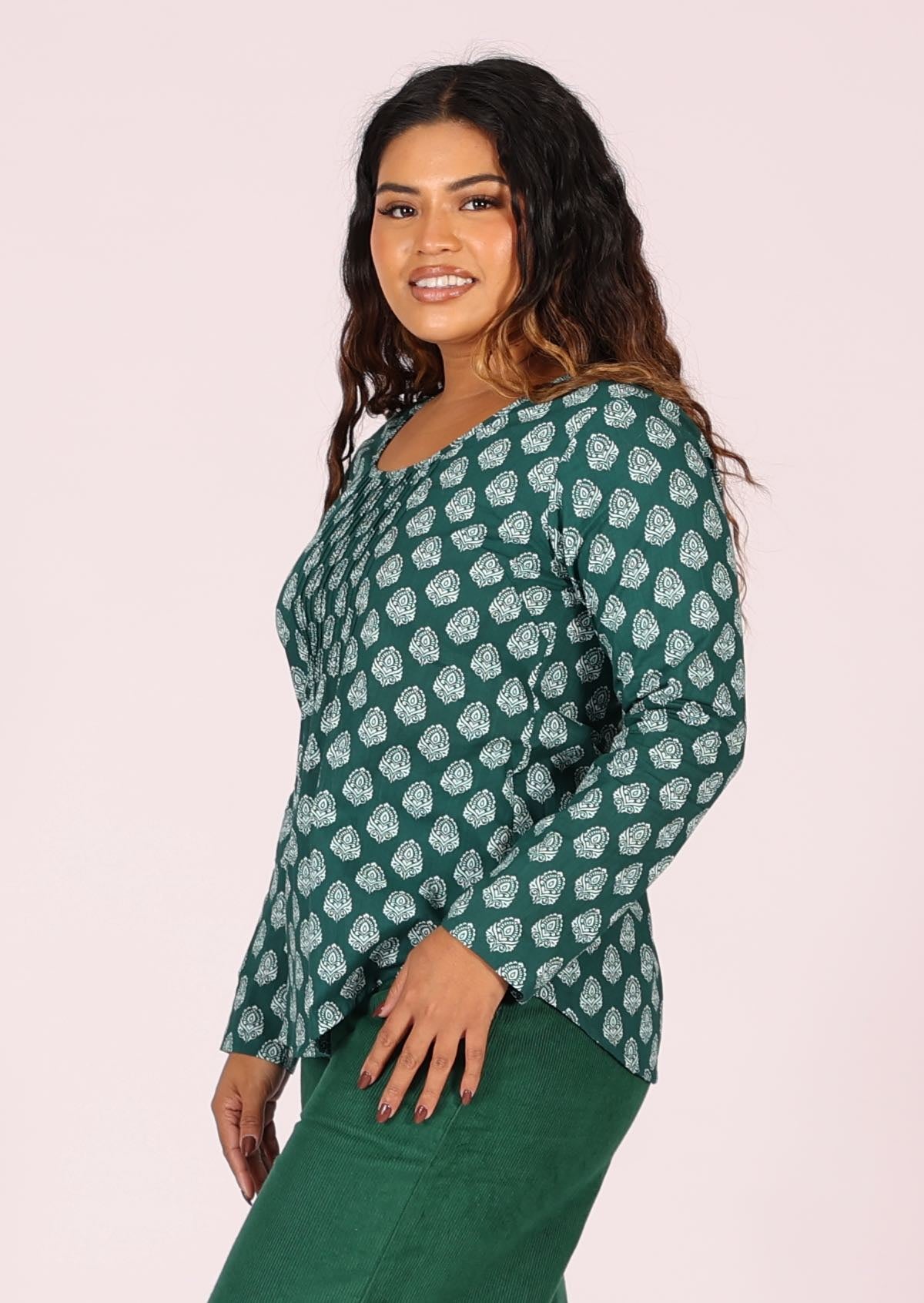 Lightweight cotton long sleeve top with gorgeous dark green base