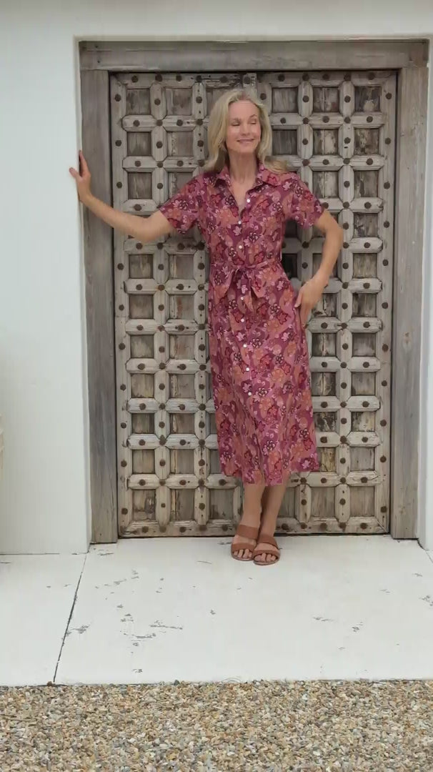 Chelsea Dress Sakura video