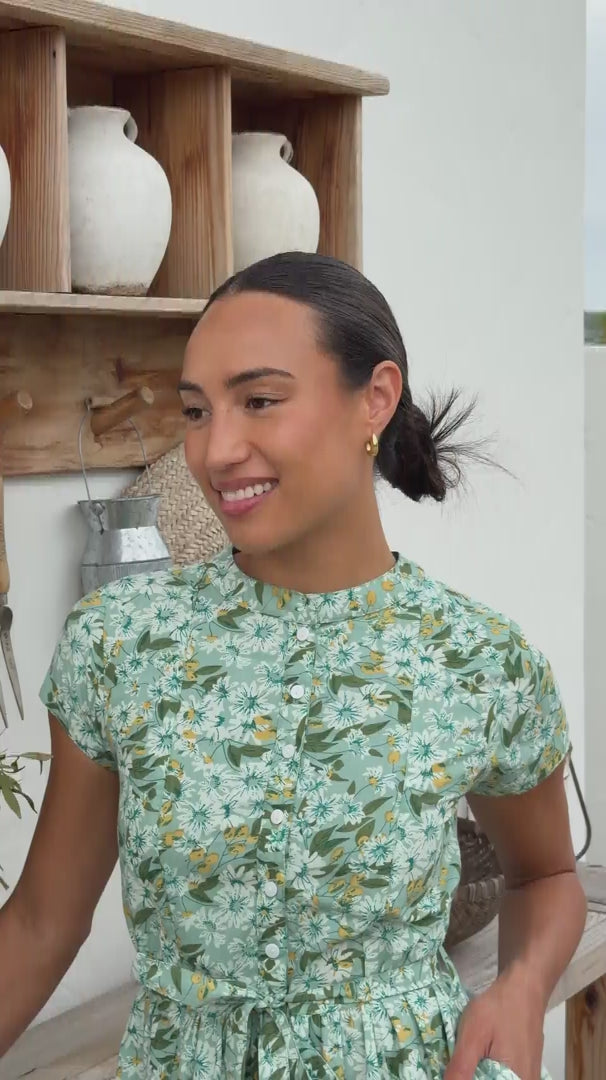 Vivien Dress Daisy video