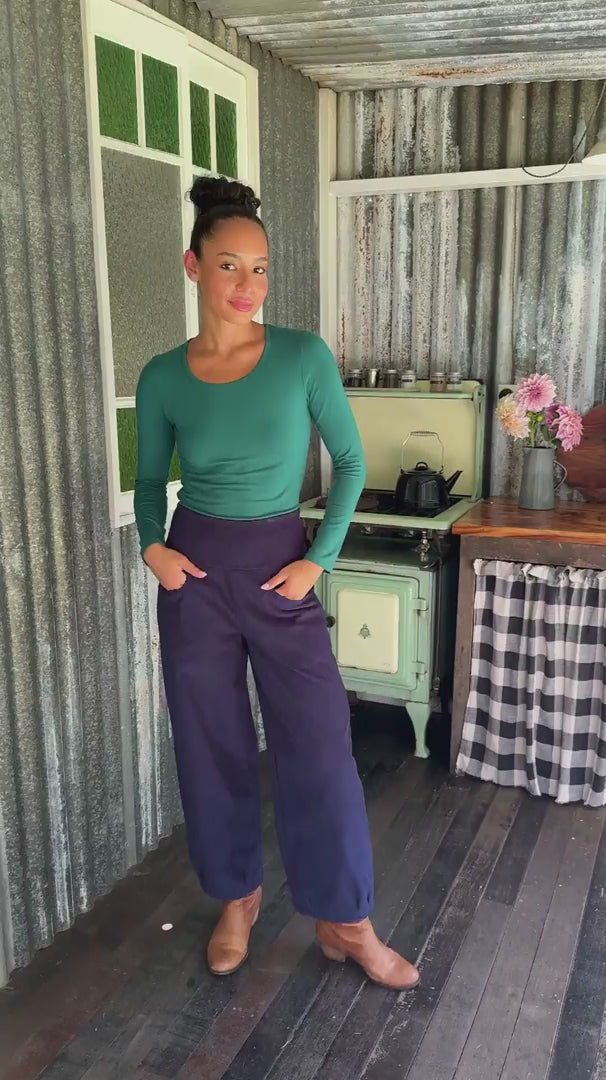 Nora Corduroy Pants Maritime Blue video