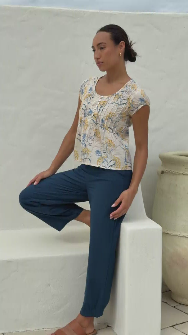Yasmin Top Blue Acacia video
