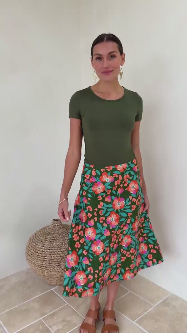 Zarah Skirt Neon Jungle video