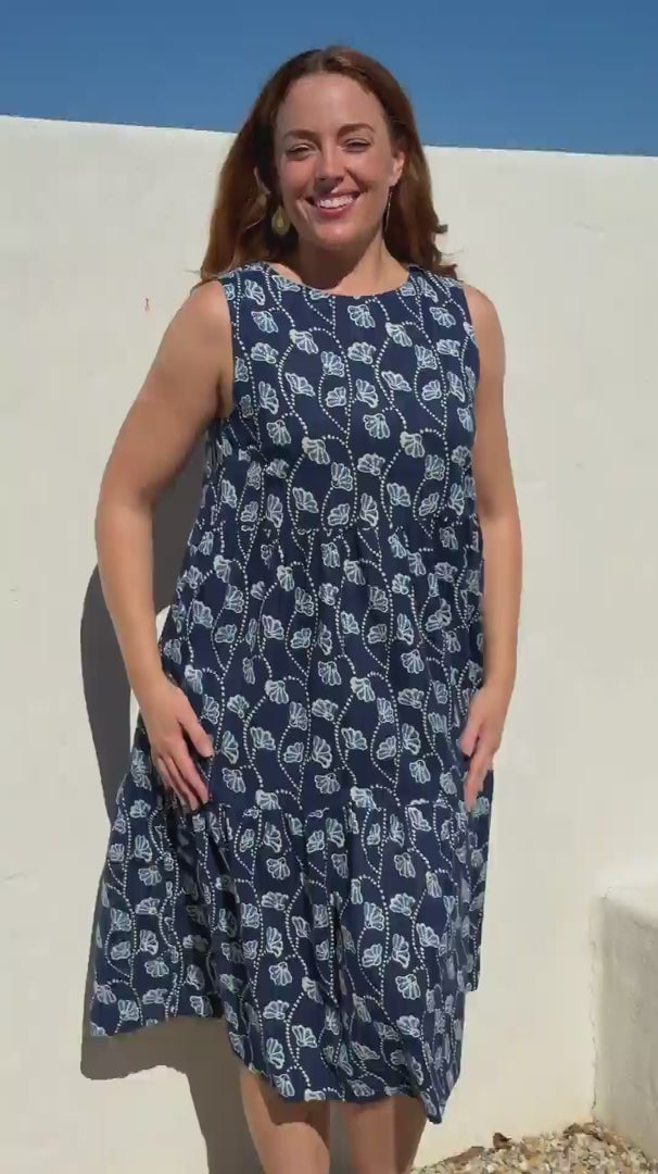 Tully Dress Clematis video