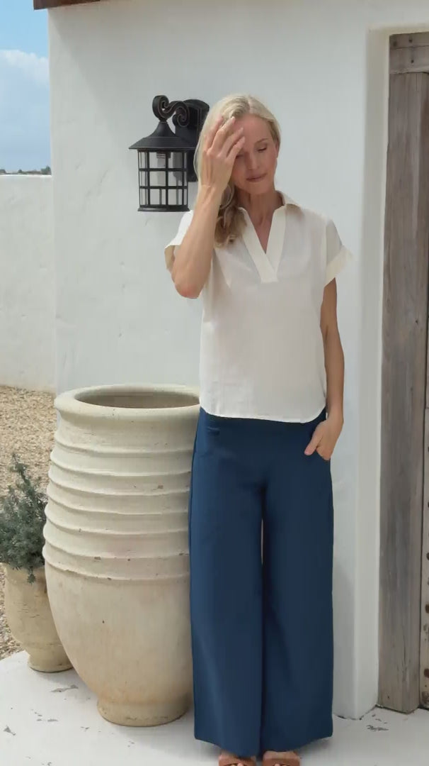 Aria Top Natural White video