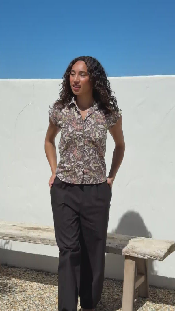 Button Up Shirt Morialta video