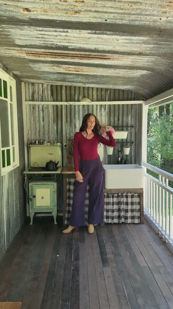 Esta Corduroy Pants Maritime Blue video