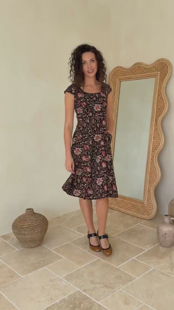 Scarlett Dress Nocturne video