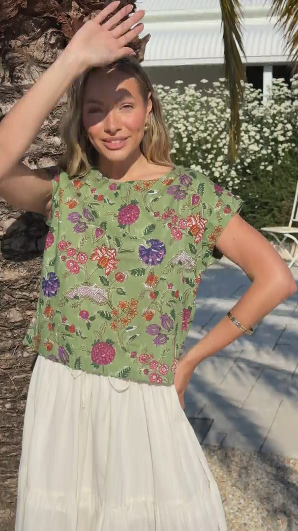 Chloe Top Aspen video