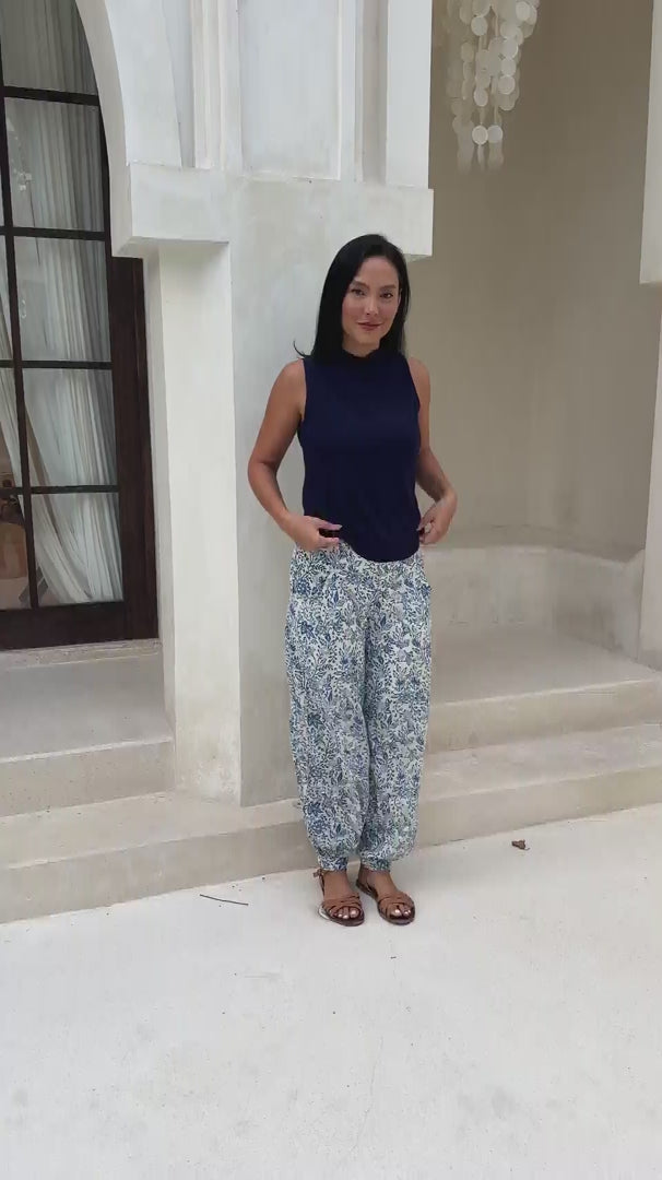 Acapulco Pants Isha video