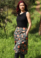 Super comfortable cotton A-line skirt with generous pockets and side zip