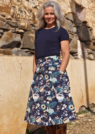 below knee length skirt with pockets